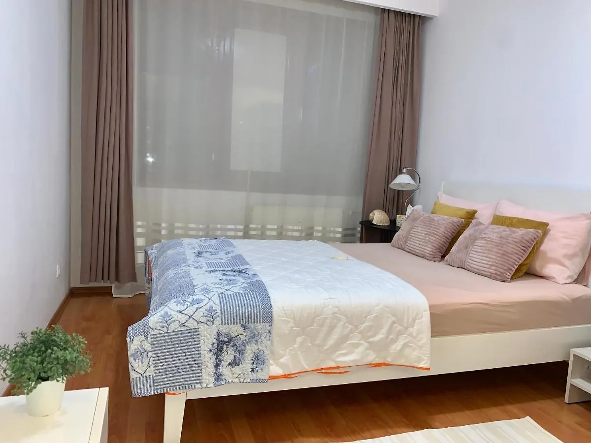 One Bedroom Tineretului Timpuri Noi Apartament ブカレスト ルーマニア